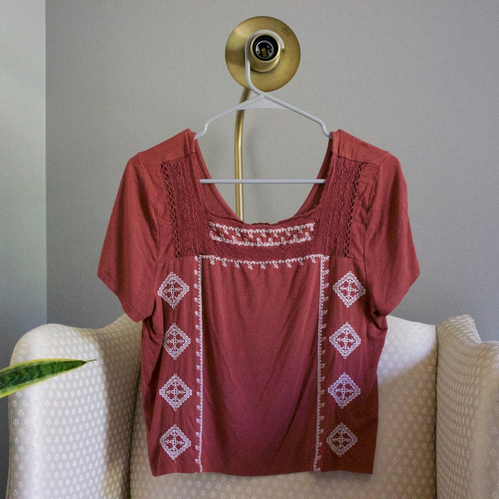 Soft & Sexy American Eagle blouse